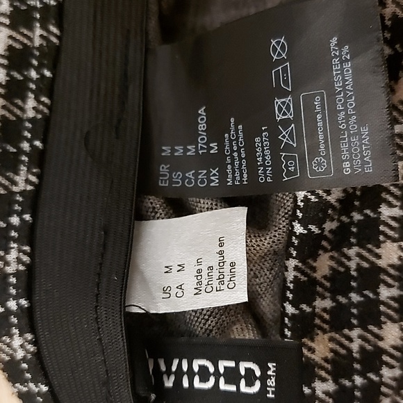 H & M Houndstooth Skirt - Picture 4 of 4